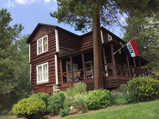 Kauffman House Museum